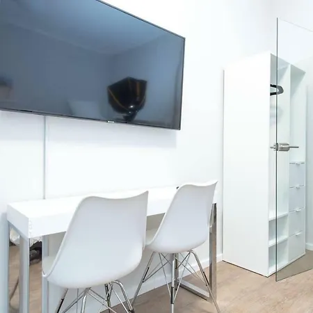 Nizza Chillinghouse #1, 3 Min Vom Ice, Netflix, Balkon شقة