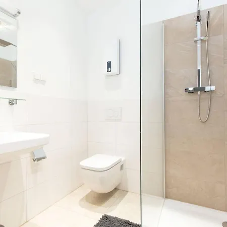 شقة Nizza Chillinghouse #1, 3 Min Vom Ice, Netflix, Balkon سيغبورغ